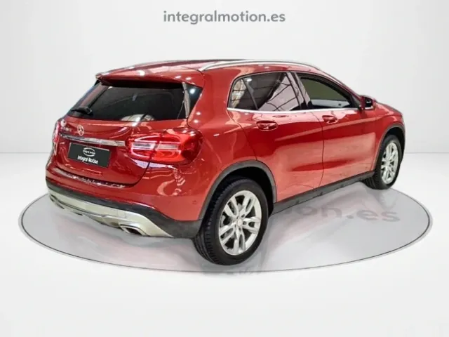 Mercedes GLA