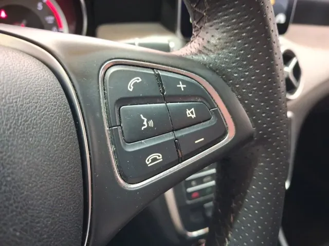 Mercedes GLA