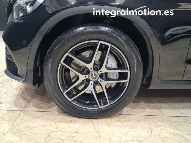 Mercedes GLC