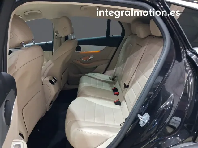 Mercedes GLC