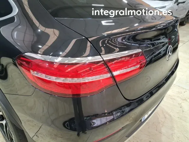 Mercedes GLC