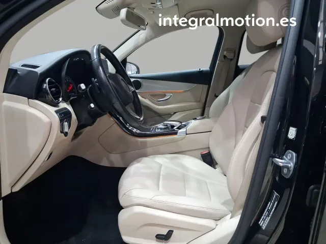 Mercedes GLC