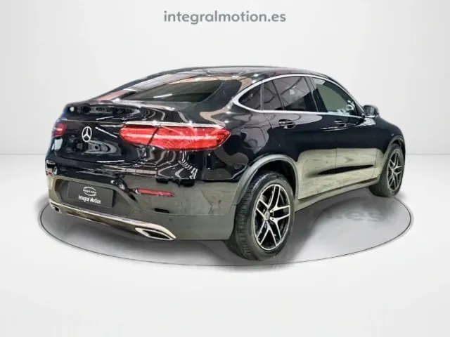 Mercedes GLC