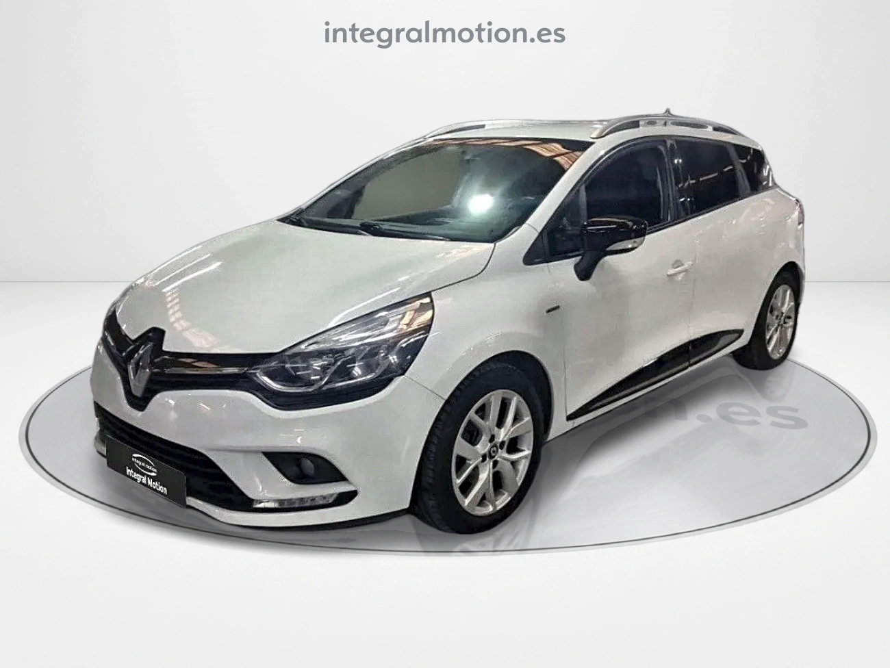 Renault Clio Sport Tourer TCe Energy Limited 2018