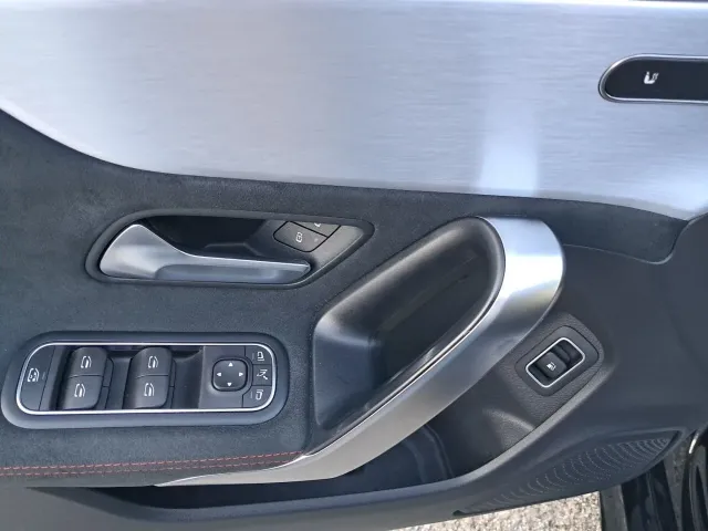 Mercedes CLA