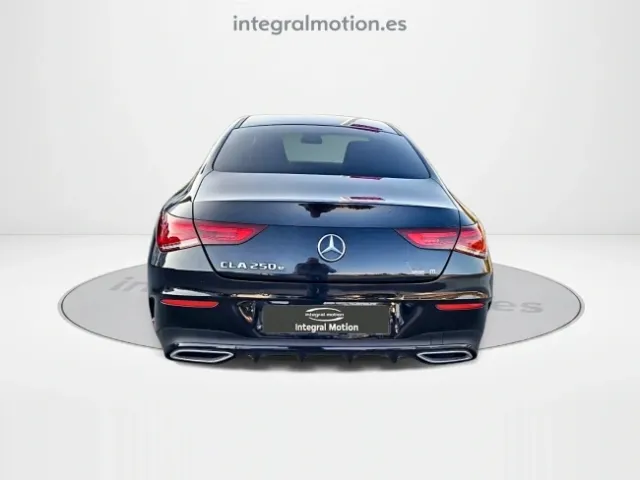 Mercedes CLA