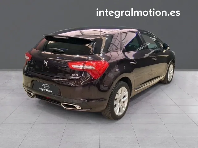 DS DS 5