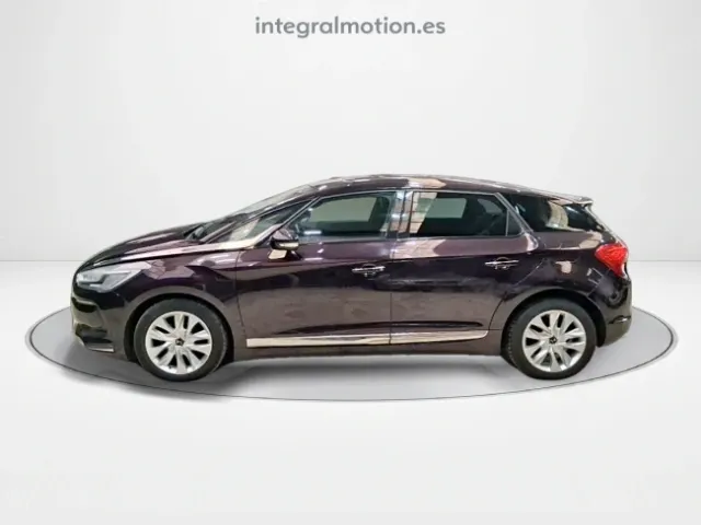 DS DS 5