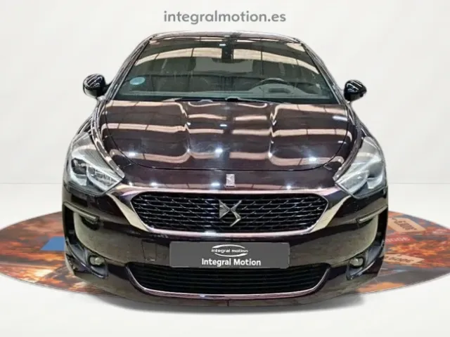 DS DS 5