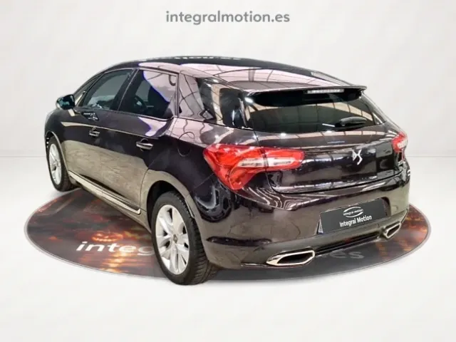 DS DS 5