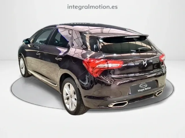 DS DS 5
