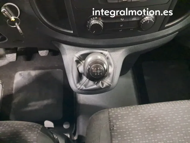 Mercedes Vito