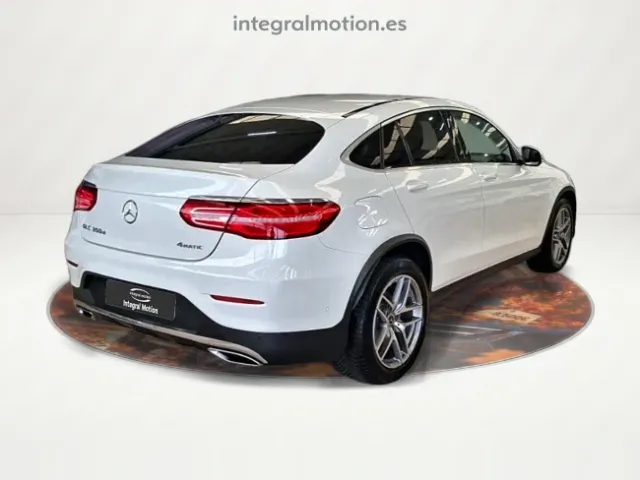 Mercedes GLC