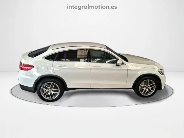 Mercedes GLC