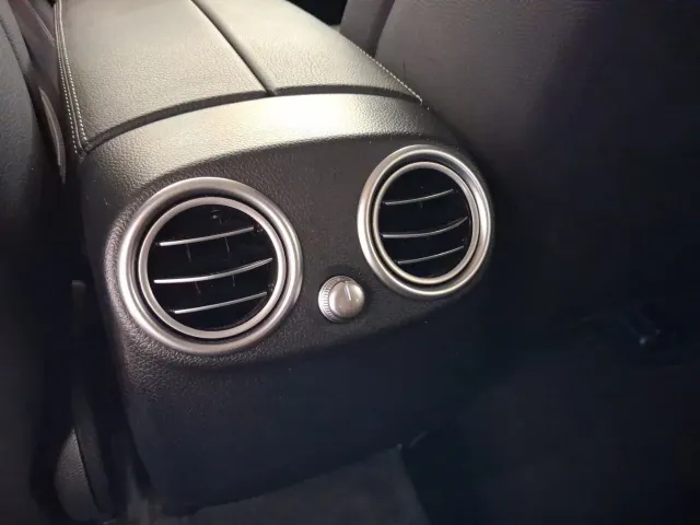 Mercedes GLC