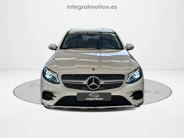 Mercedes GLC