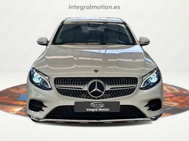 Mercedes GLC