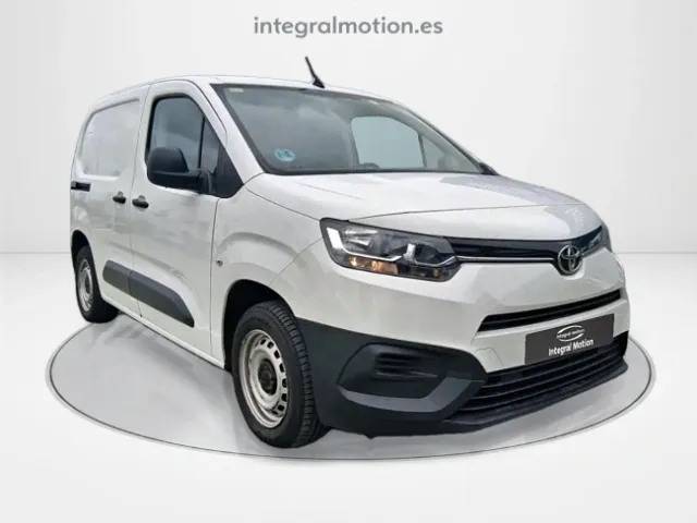 Toyota Proace City