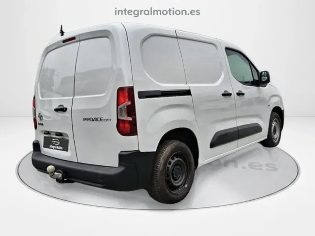 Toyota Proace City