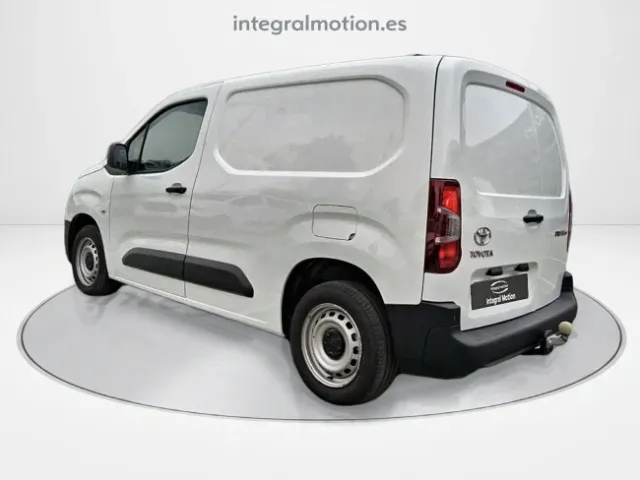 Toyota Proace City