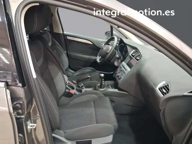 Citroën C4
