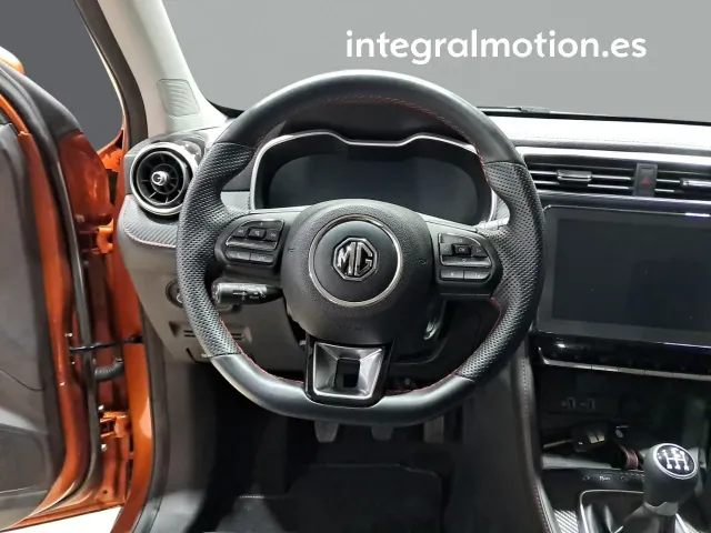 MG ZS