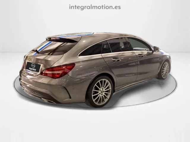 Mercedes CLA