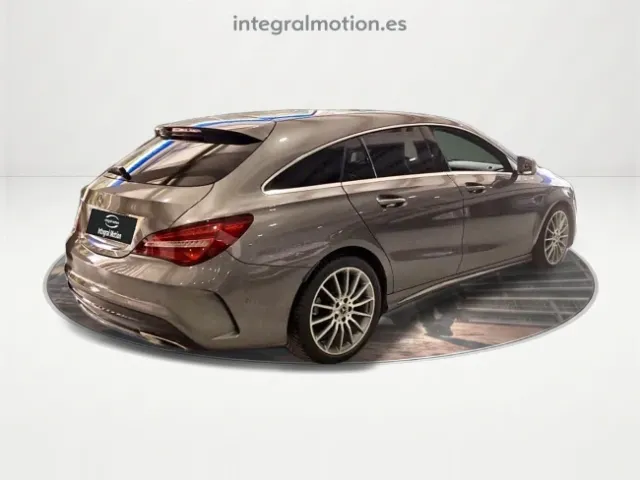 Mercedes CLA