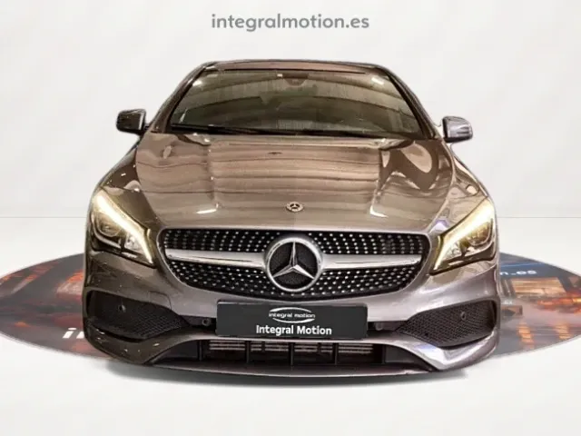 Mercedes CLA