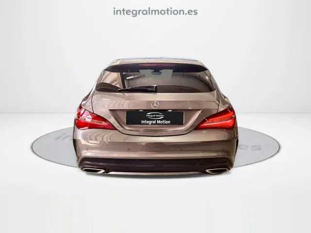 Mercedes CLA