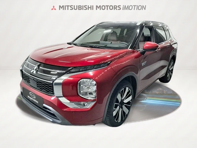Mitsubishi Outlander PHEV First Edition 4WD