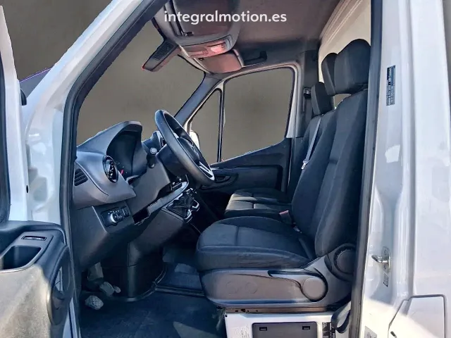 Mercedes Sprinter