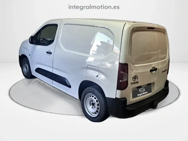 Toyota Proace City
