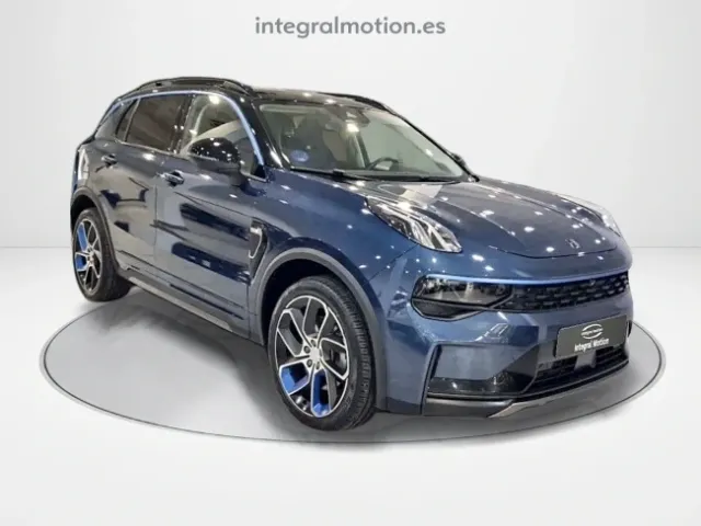 Lynk & Co 01