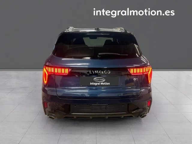 Lynk & Co 01