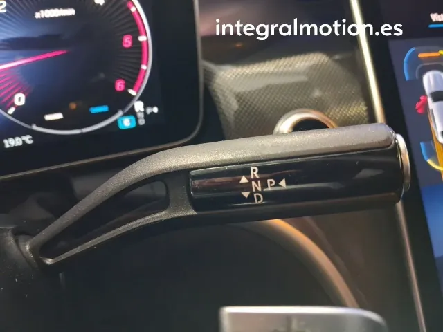 Mercedes GLC