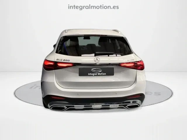 Mercedes GLC