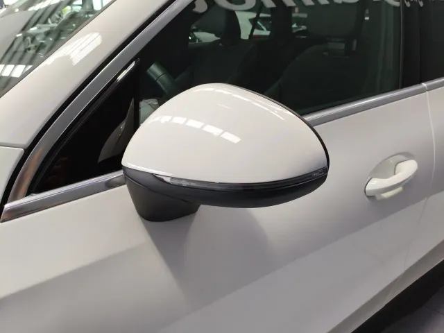 Mercedes GLC