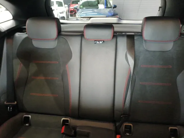 Mercedes GLA