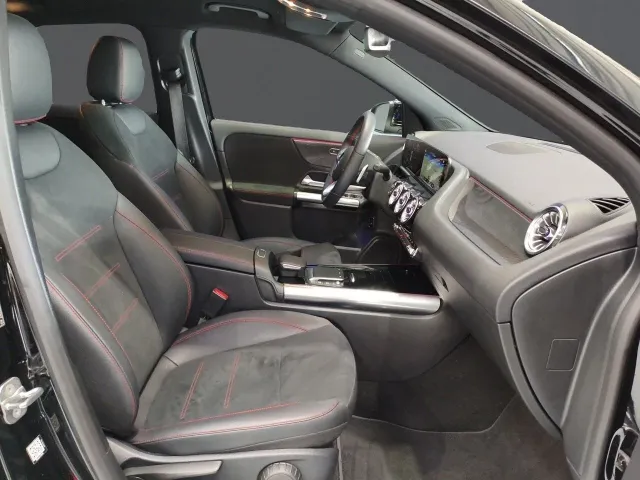Mercedes GLA