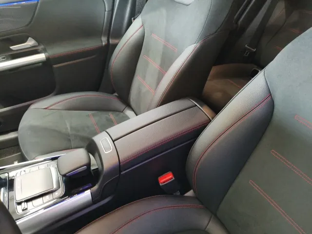 Mercedes GLA