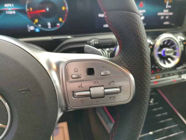 Mercedes GLA