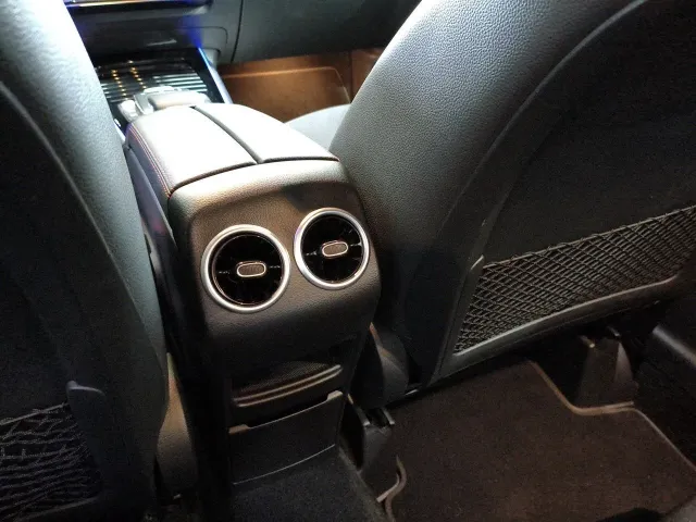 Mercedes GLA