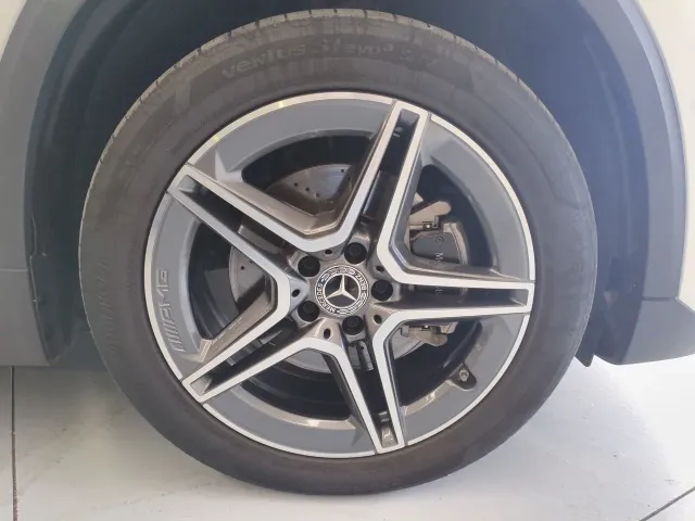Mercedes GLA
