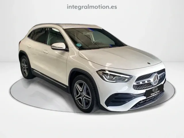 Mercedes GLA