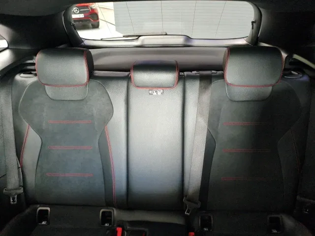 Mercedes GLA