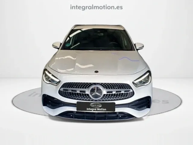 Mercedes GLA