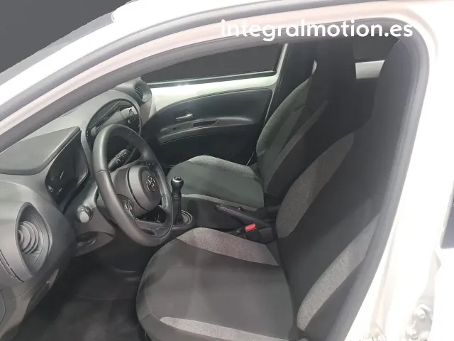 Toyota Aygo X Cross