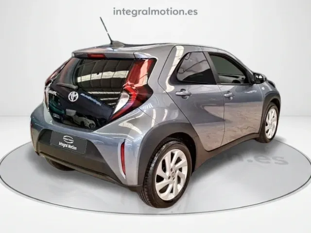 Toyota Aygo X Cross