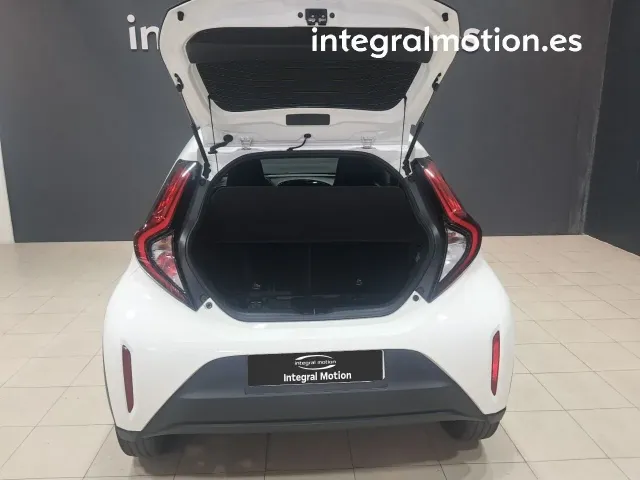 Toyota Aygo X Cross